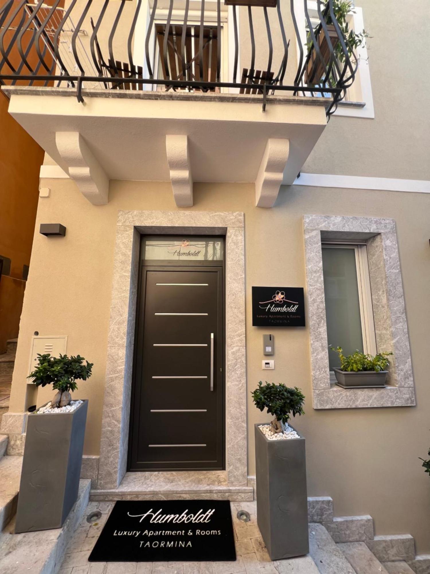 Humboldt Luxury Apartment & Rooms Taormina Exterior photo